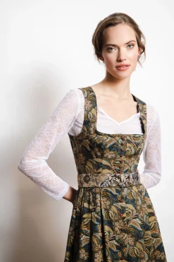 SPORTALM Dirndl*Dirndl mit Allover-Druck und Schürze mit Lochstickerei