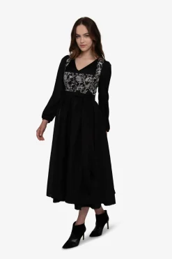 SPORTALM Dirndl*Dirndl mit Faltenrock